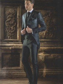 uomo057